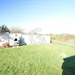 Charmante Maison Pour 4 Personnes Avec Terrasse, à 1,8 Km De La Et Proche Des Commodités - Fr-1-357-76 * Saint-Vincent-sur-Jard