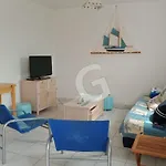 Charmante Maison Pour 4 Personnes Avec Terrasse, à 1,8 Km De La Et Proche Des Commodités - Fr-1-357-76 Casa de Férias