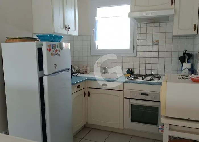 Charmante Maison Pour 4 Personnes Avec Terrasse, à 1,8 Km De La Et Proche Des Commodités - Fr-1-357-76 Saint-Vincent-sur-Jard