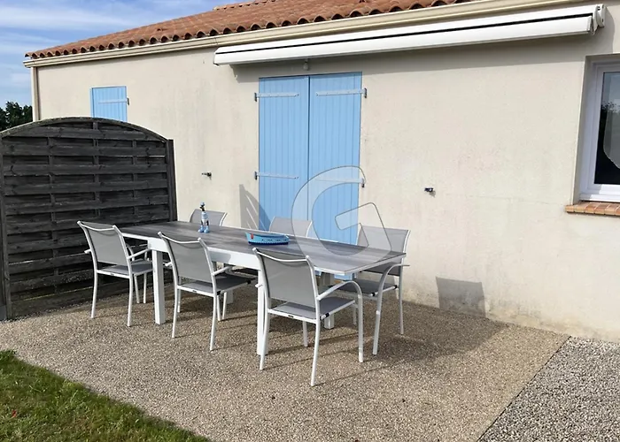 Charmante Maison Pour 4 Personnes Avec Terrasse, à 1,8 Km De La Et Proche Des Commodités - Fr-1-357-76